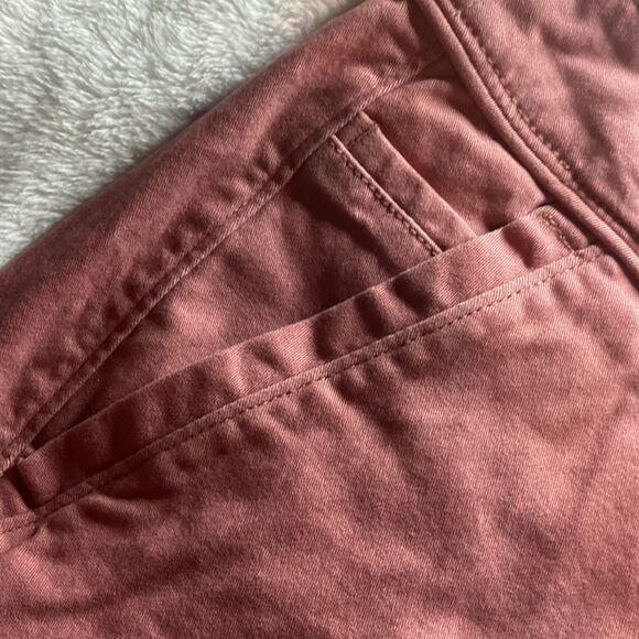 Mauve Pink Bermuda Shorts - Picture 5 of 10